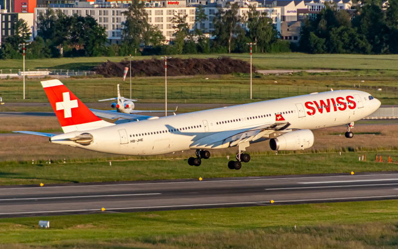 Photo of HB-JHE - Swiss International Air Lines Airbus A330-300 at ZRH on AeroXplorer Aviation Database