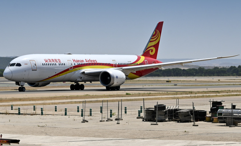 Photo of B-1345 - Hainan Airlines Boeing 787-9 at MAD on AeroXplorer Aviation Database