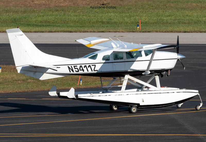 Photo of N5411Z - PRIVATE Cessna 206 Stationair  at ACY on AeroXplorer Aviation Database