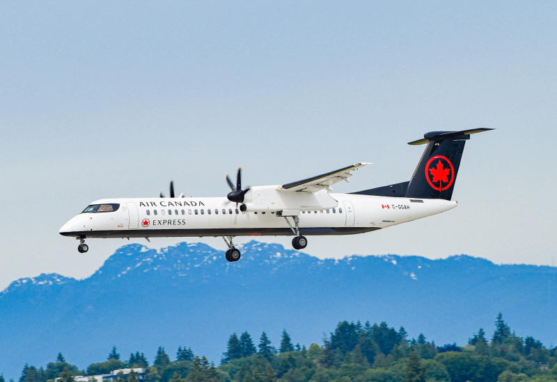 Photo of C-ggah  - Air Canada Express De Havilland DHC-8 at Yvr on AeroXplorer Aviation Database