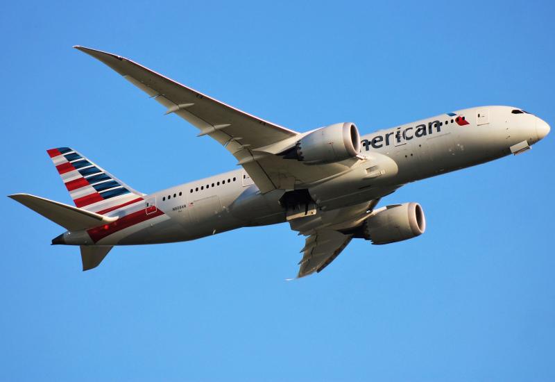 Photo of N808AN - American Airlines Boeing 787-8 at PHL on AeroXplorer Aviation Database