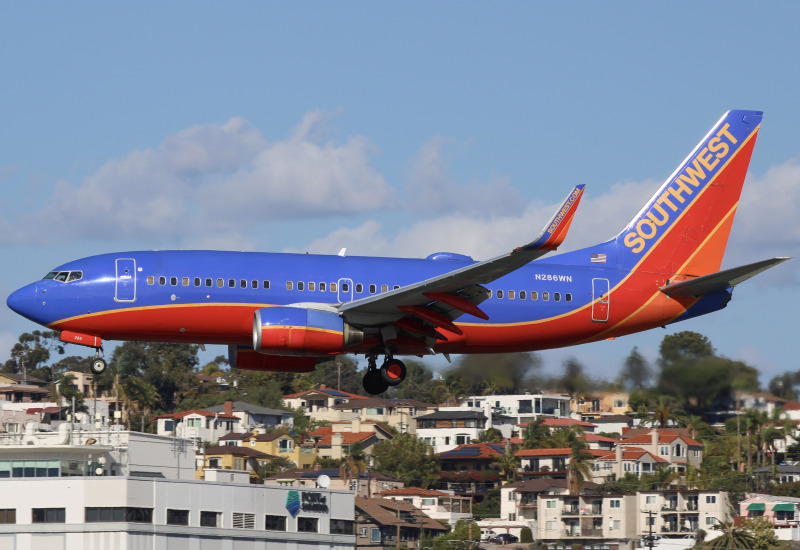 Photo of N286WN - Southwest Airlines Boeing 737-700 at SAN on AeroXplorer Aviation Database