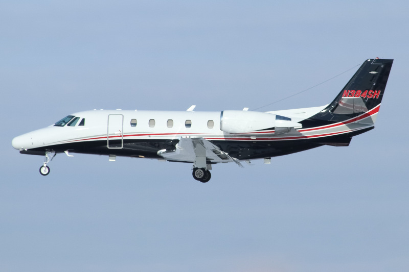 Photo of N384SH - PRIVATE Cessna Citation 560XL at PHL on AeroXplorer Aviation Database