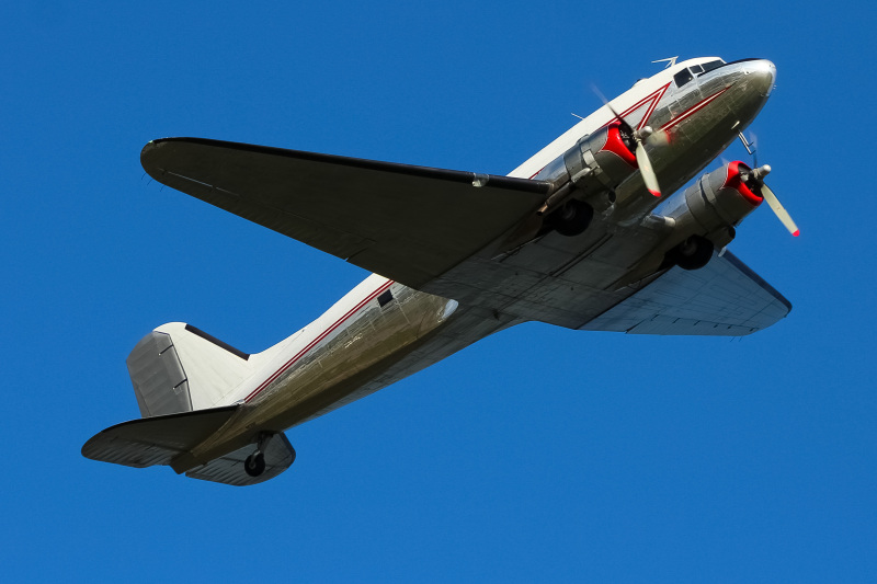 Photo of N472AF - PRIVATE  Douglas DC-3 at I69 on AeroXplorer Aviation Database