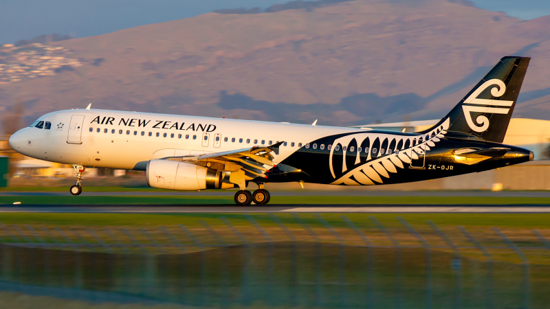 Photo of ZK-OJR - Air New Zealand Airbus A320 at CHC on AeroXplorer Aviation Database