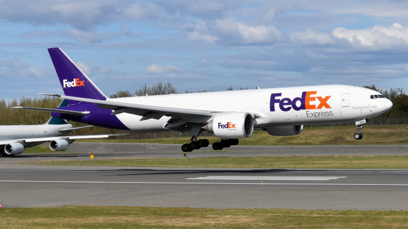 Photo of N859FD - FedEx Boeing 777-F at ANC on AeroXplorer Aviation Database