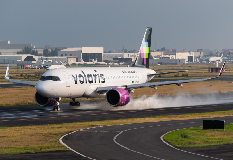 Photo of XA-VSA - Volaris Airbus A320NEO at MEX on AeroXplorer Aviation Database