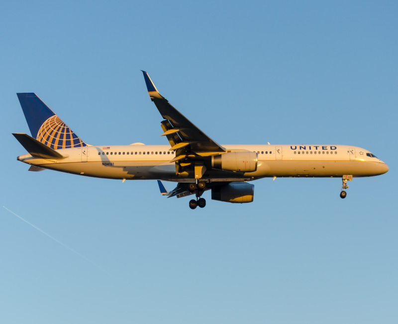 Photo of N34131 - United Airlines Boeing 757-200 at EWR on AeroXplorer Aviation Database