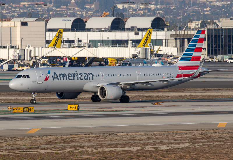Photo of N412UW - American Airlines Airbus A321NEO at LAX on AeroXplorer Aviation Database