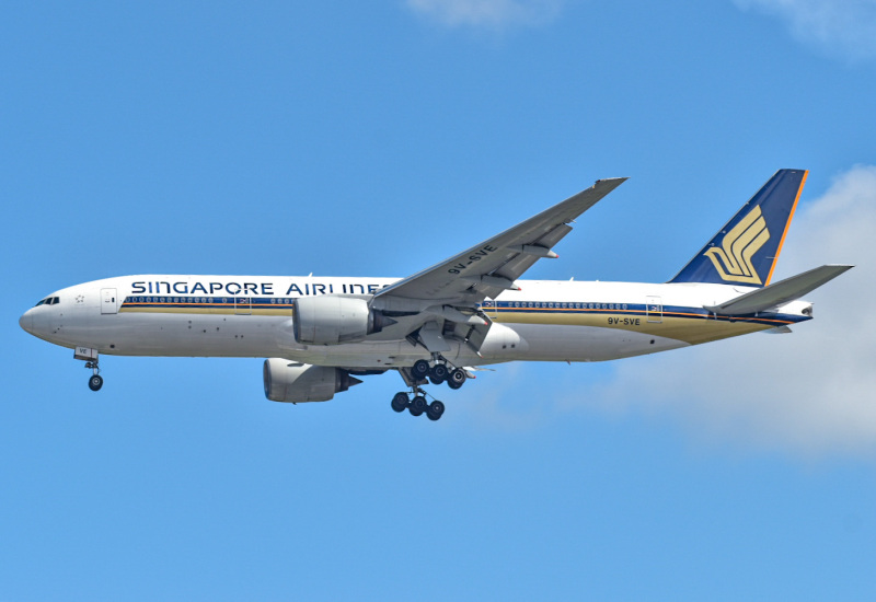 Photo of 9V-SVE - Singapore Airlines Boeing 777-200ER at SIN on AeroXplorer Aviation Database