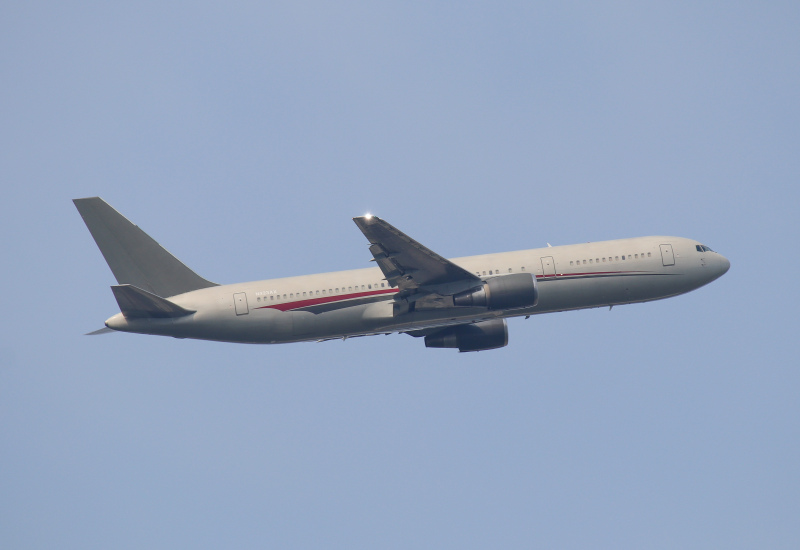 Photo of N423AX - Omni Air International Boeing 767-300ER at IAD on AeroXplorer Aviation Database