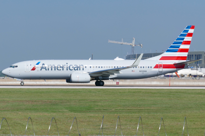 Photo of N838NN - American Airlines Boeing 737-800 at AUS on AeroXplorer Aviation Database