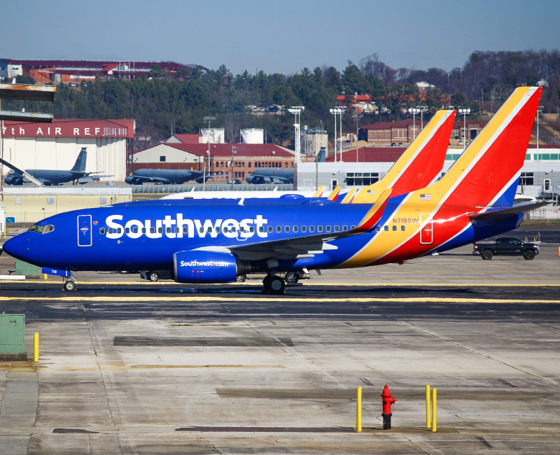 Photo of N718SW - Southwest Airlines Boeing 737-700 at BHM on AeroXplorer Aviation Database