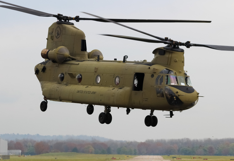 Photo of 15-08190 - Unite States Army Boeing CH-47 Chinook at LUK on AeroXplorer Aviation Database