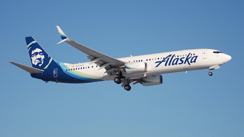 Photo of N413AS - Alaska Airlines Boeing 737-900ER at RNO on AeroXplorer Aviation Database