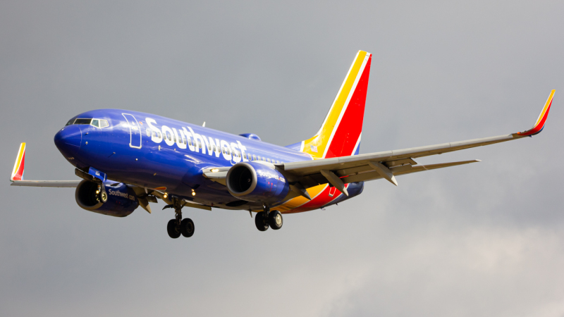 Photo of N224WN - Southwest Airlines Boeing 737-700 at MIA on AeroXplorer Aviation Database