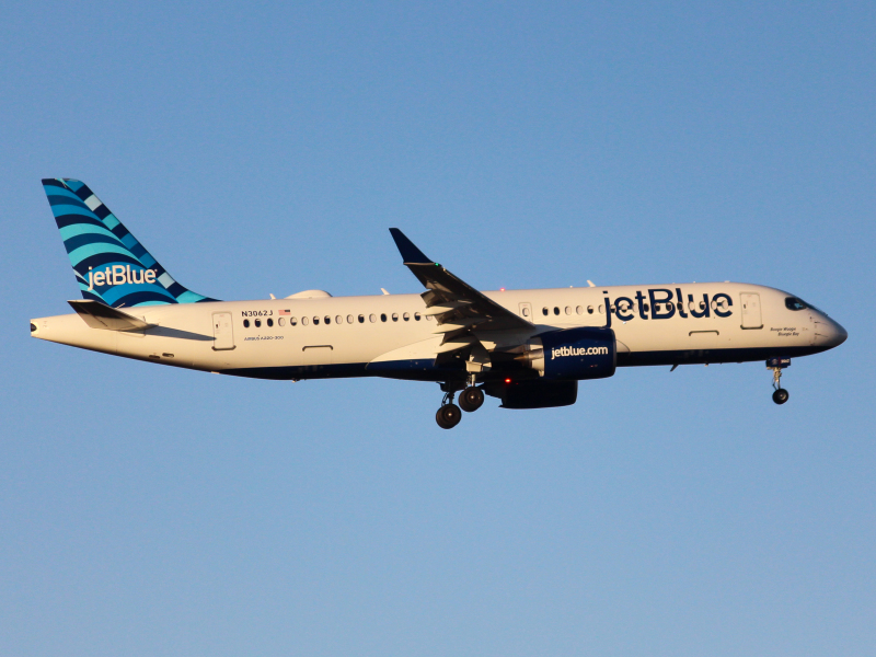 Photo of N3062J - JetBlue Airways Airbus A220-300 at ATL on AeroXplorer Aviation Database