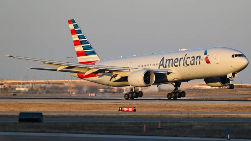 Photo of N790AN - American Airlines Boeing 777-200ER at DFW on AeroXplorer Aviation Database