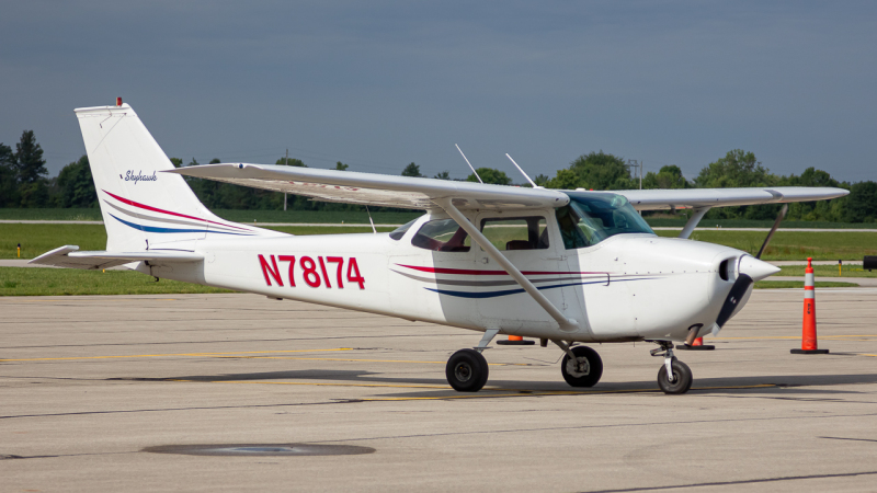 Photo of N78174 - PRIVATE Cessna 172 at DLZ on AeroXplorer Aviation Database