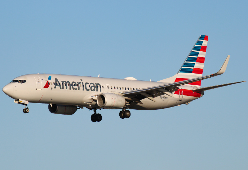 Photo of N907NN - American Airlines Boeing 737-800 at SAN on AeroXplorer Aviation Database