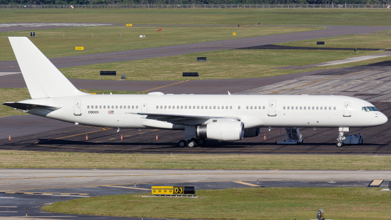 Photo of 09001 - USAF - United States Air Force Boeing 757-200 at TPA on AeroXplorer Aviation Database