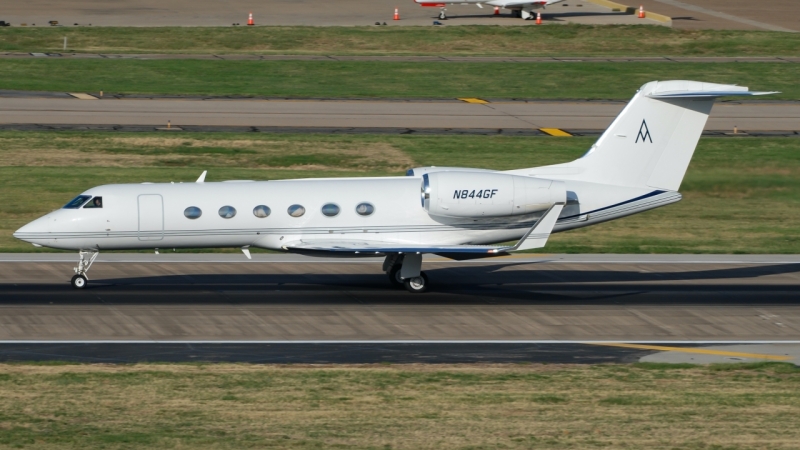 Photo of N844GF - PRIVATE Gulfstream G450 at DAL on AeroXplorer Aviation Database