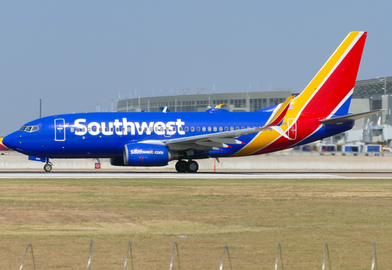 Photo of N268WN - Southwest Airlines Boeing 737-700 at AUS on AeroXplorer Aviation Database