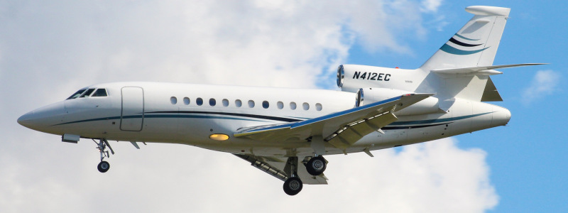 Photo of N412EC - PRIVATE Dassault Falcon 900EX at PHL on AeroXplorer Aviation Database