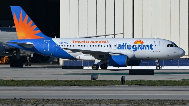 Photo of N307NV - Allegiant Air Airbus A319 at LAX on AeroXplorer Aviation Database