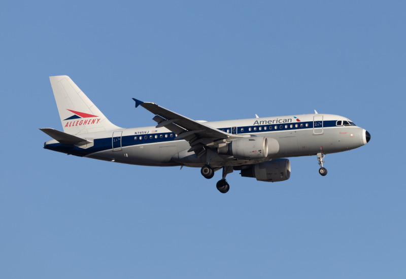 Photo of N745VJ - American Airlines Airbus A319 at IAD on AeroXplorer Aviation Database