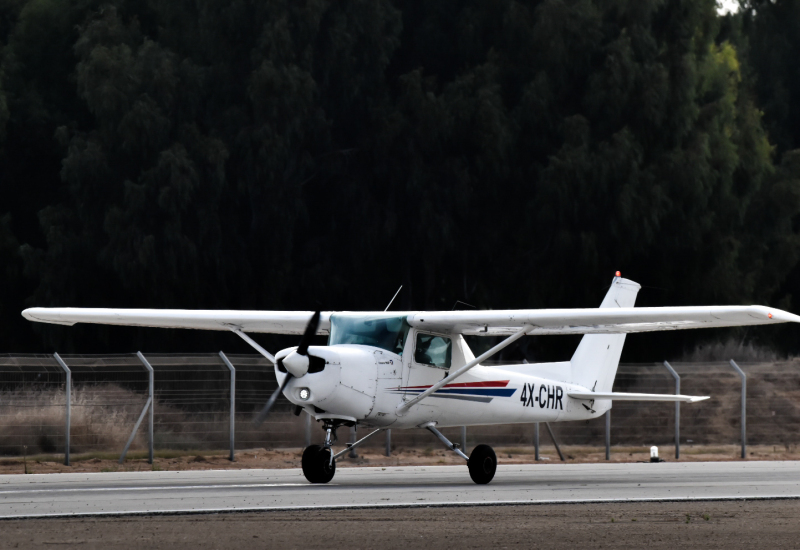 Photo of 4X-CHR - PRIVATE Cessna 172 at HRZ on AeroXplorer Aviation Database