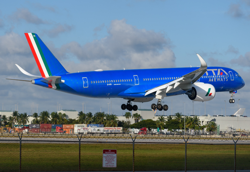 Photo of EI-IFB - ITA Airways Airbus A350-900 at MIA on AeroXplorer Aviation Database