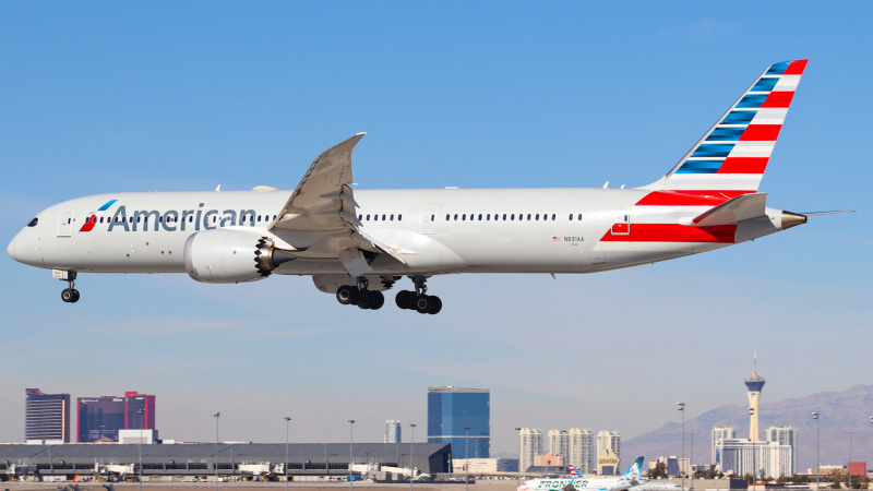 Photo of N831AA - American Airlines Boeing 787-9 at LAS on AeroXplorer Aviation Database