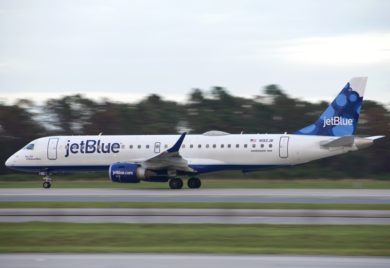 Photo of N192JB - JetBlue Airways Embraer E190 at MCO on AeroXplorer Aviation Database