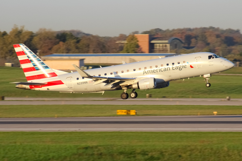 Photo of N239NN - American Eagle Embraer E175 at CVG on AeroXplorer Aviation Database