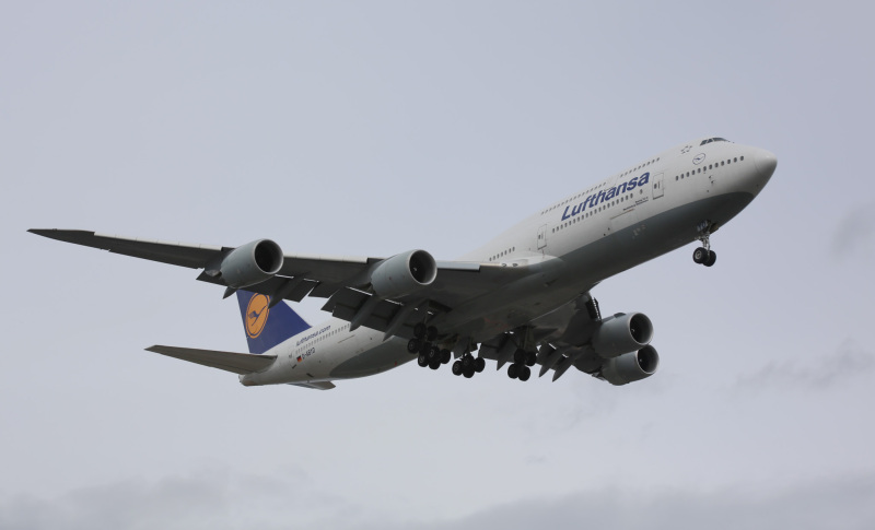 Photo of D-ABYD - Lufthansa Boeing 747-8i at EWR on AeroXplorer Aviation Database