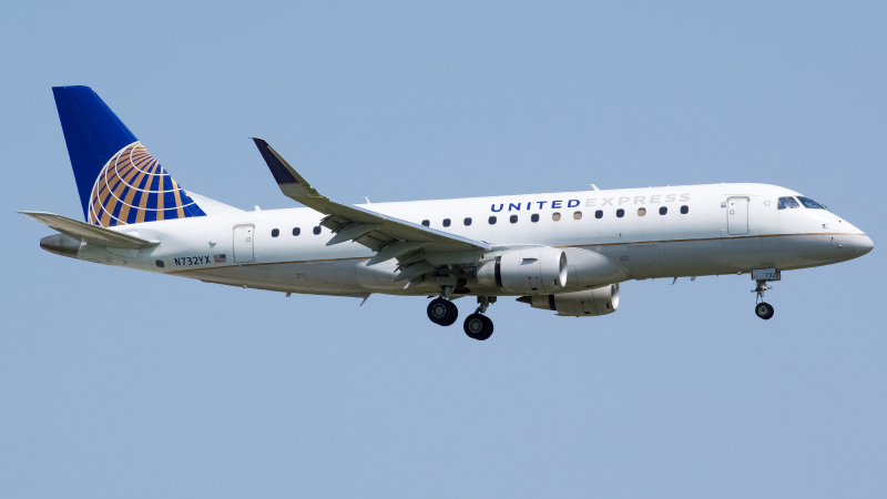 Photo of N732YX - United Express Embraer E175 at ORD on AeroXplorer Aviation Database