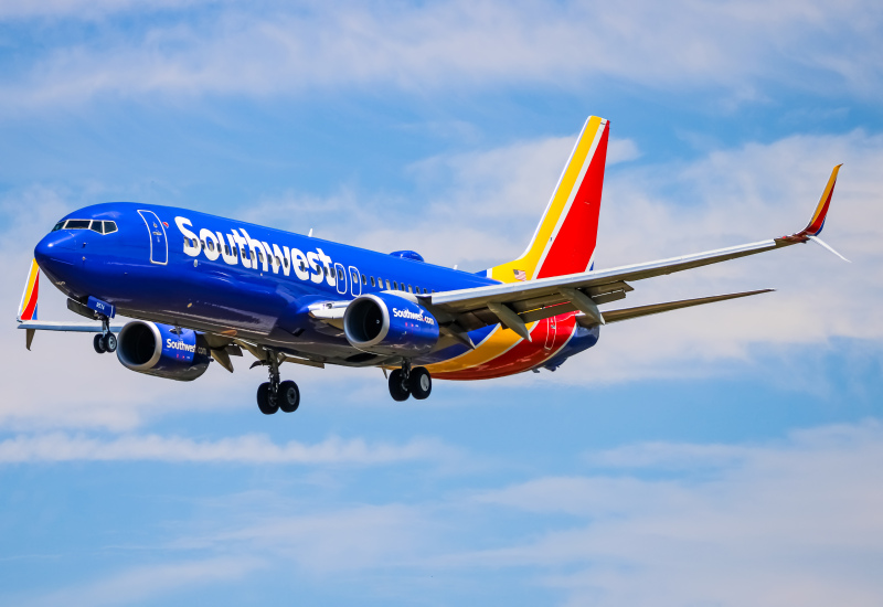 Photo of N8574Z - Southwest Airlines Boeing 737-800 at BWI on AeroXplorer Aviation Database