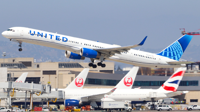 Photo of N75854 - United Airlines Boeing 757-300 at LAX on AeroXplorer Aviation Database