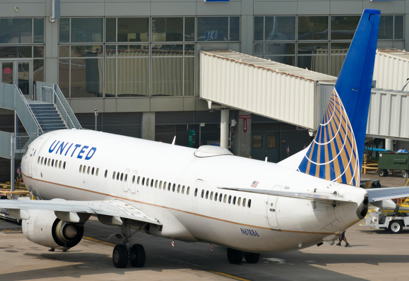 Photo of N61886 - United Airlines Boeing 737-900ER at AUS on AeroXplorer Aviation Database