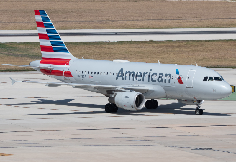 Photo of N776XF - American Airlines Airbus A319 at SAT on AeroXplorer Aviation Database