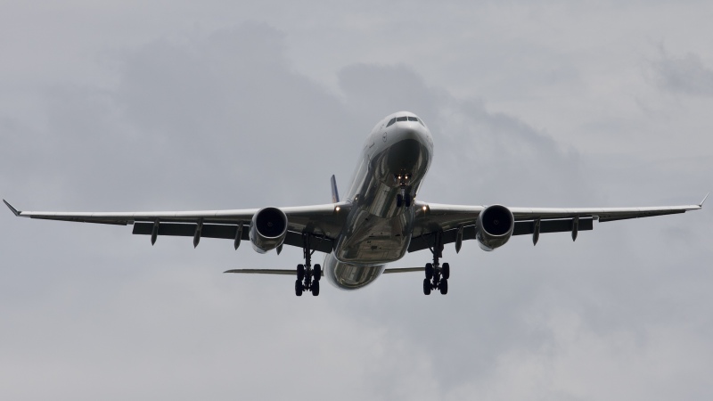 Photo of D-AIKH - Lufthansa Airbus A330-300 at IAH on AeroXplorer Aviation Database