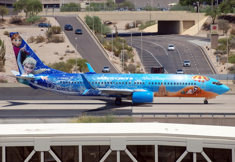 Photo of C-GWSV - Westjet Boeing 737-800 at PHX on AeroXplorer Aviation Database