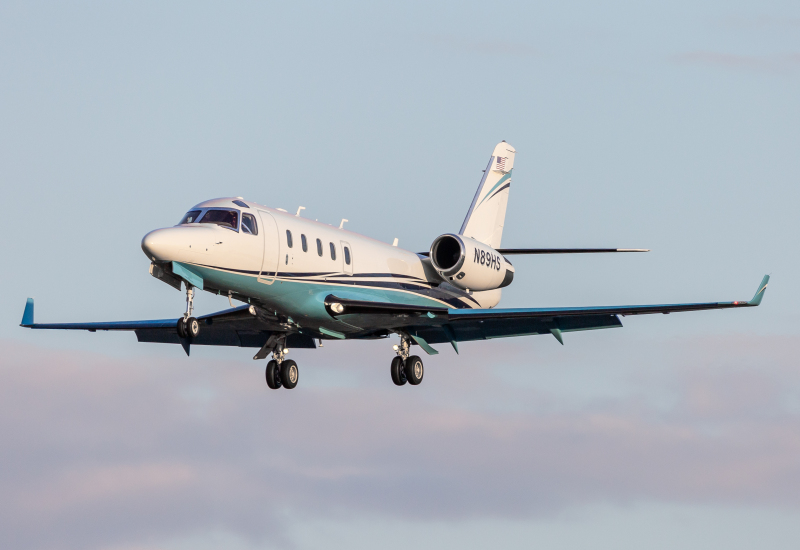 Photo of N89HS - PRIVATE Gulfstream G100 at BWI on AeroXplorer Aviation Database