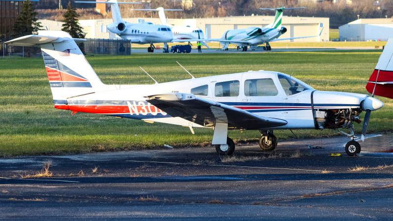 Photo of N3067K - PRIVATE Piper PA-28 at LUK on AeroXplorer Aviation Database