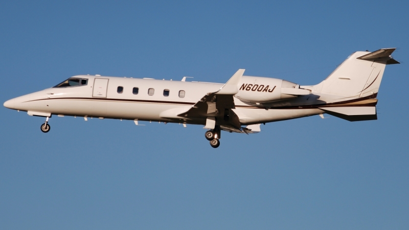 Photo of N600AJ - PRIVATE Learjet 60 at KDAL on AeroXplorer Aviation Database