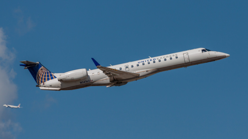 Photo of N14162 - United Express Embraer ERJ145 at IAH on AeroXplorer Aviation Database