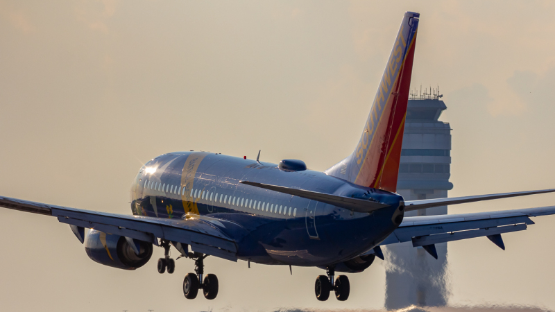Photo of N727SW - Southwest Airlines Boeing 737-700 at CMH on AeroXplorer Aviation Database