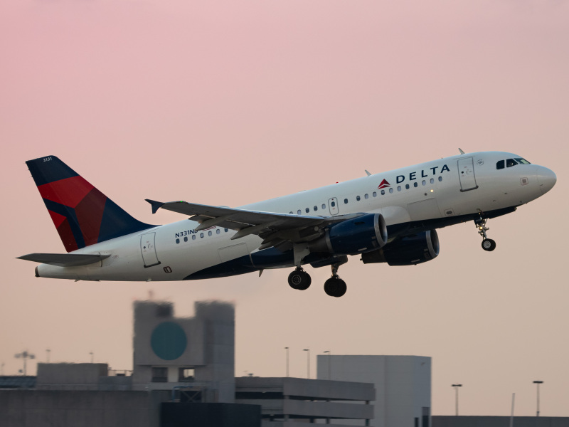 Photo of N331NB - Delta Airlines Airbus A319 at PBI on AeroXplorer Aviation Database