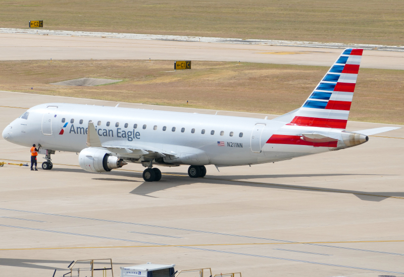 Photo of N211NN - American Eagle Embraer E175 at AUS on AeroXplorer Aviation Database